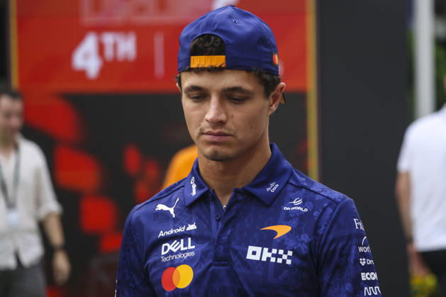 Formula 1 Singapore Airlines Singapore Grand Prix 2026 Lando Norris (GBR), McLaren Mastercard F1 Team , MCL40, Car 1 during Formula 1 Singapore Airlines Singapore Grand Prix 2026 on October 8., 2026 in Marina Bay Street Circuit, Singapore, Zsombor Toth Singapore Marina Bay Street Circuit Singapore Singapore Copyright: xZsomborxTothx