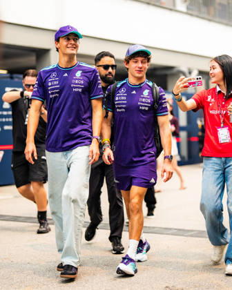 2026 Formula 1 Singapore - Media Day GEORGE RUSSELL 63 (GBR) of Mercedes-AMG PETRONAS Formula One Team (Mercedes-AMG F1 W17) and ANDREA KIMI ANTONELLI 12 (ITA) of Mercedes-AMG PETRONAS Formula One Team (Mercedes-AMG F1 W17) with a special shiny cap and a Singapore special team merchon Thursday Media Day during the Formula 1 Singapore Airlines Singapore Grand Prix 2026 at Marina Bay Street Circuit, Singapore, on October 8, 2026. Photo by Antoine LAPEYRE Reveries Agency via ABACAPRESS.COM Singapore Singapore  Copyright: xAntoinexLapeyre ReveriesxAgency ABACAx