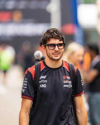 2026 Formula 1 Singapore - Media Day ESTEBAN OCON 31 (FRA) of TGR Haas F1 Team (Haas VF-26) on Thursday Media Day during the Formula 1 Singapore Airlines Singapore Grand Prix 2026 at Marina Bay Street Circuit, Singapore, on October 8, 2026. Photo by Antoine LAPEYRE Reveries Agency via ABACAPRESS.COM Singapore Singapore  Copyright: xAntoinexLapeyre ReveriesxAgency ABACAx