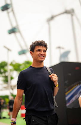 2026 Formula 1 Singapore - Media Day LANDO NORRIS 4 (GBR) of McLaren Mastercard Formula 1 Team (McLaren MCL40) smilingon Thursday Media Day during the Formula 1 Singapore Airlines Singapore Grand Prix 2026 at Marina Bay Street Circuit, Singapore, on October 8, 2026. Photo by Antoine LAPEYRE Reveries Agency via ABACAPRESS.COM Singapore Singapore  Copyright: xAntoinexLapeyre ReveriesxAgency ABACAx