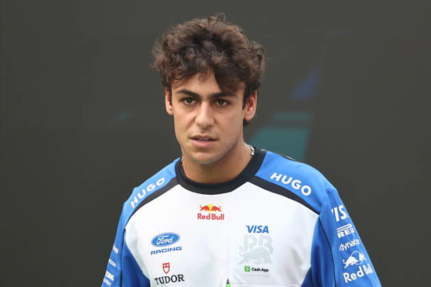 F1 Singapore Grand Prix 2026 Previews Arvid Lindblad of Racing Bulls ahead of the Formula 1 Singapore Grand Prix at Marina Bay Street Circuit in Singapore on October 8, 2026. Singapore Singapore  Copyright: xJakubxPorzyckix originalFilename:porzycki-f1singap261008_npHOq.jpg