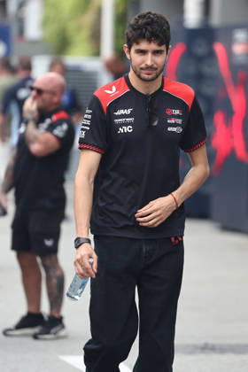 F1 Singapore Grand Prix 2026 Previews Esteban Ocon of Haas ahead of the Formula 1 Singapore Grand Prix at Marina Bay Street Circuit in Singapore on October 8, 2026. Singapore Singapore  Copyright: xJakubxPorzyckix originalFilename:porzycki-f1singap261008_npmWD.jpg