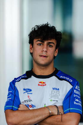 2026 Formula 1 Singapore - Media Day ARVID LINDBLAD (GBR) of Visa Cash App Racing Bulls Formula One Team Media Day on Thursday during the 2026 FORMULA 1 SINGAPORE AIRLINES SINGAPORE GRAND PRIX 2026 at MARINA BAY STREET CIRCUIT SINGAPORE on October 8, 2026. Photo by Tan Jun Da ABACAPRESS.COM Singapore Singapore  Copyright: xJunxDaxTan ABACAx