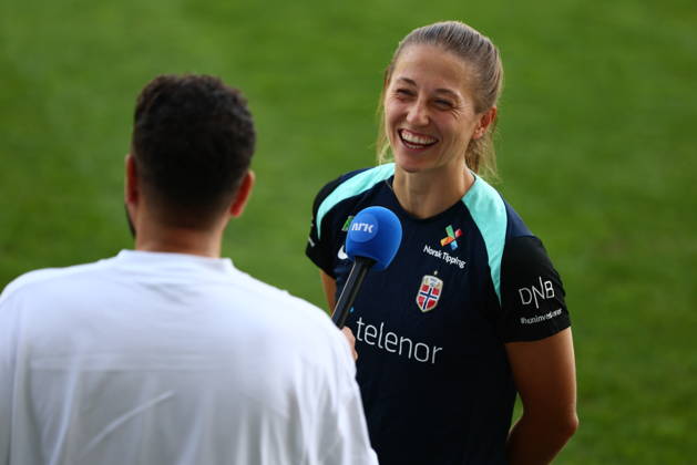 Women s National Soccer Team Prepares for World Cup Qualifiers Bucharest, Romania, October 8, 2026 Lisa Fjeldstad Naalsund and Frida Maanum during a training session at Stadionul Arcul de Triumf, before the World Cup qualifier against Romania. Photo by Nikola Krstic, NTB Romania, Bucharest. EDITORIAL USE ONLY. RESTRICTED USE FOR BETTING COMPANIES.  Copyright: xNikolaxKrsticx xNTBx