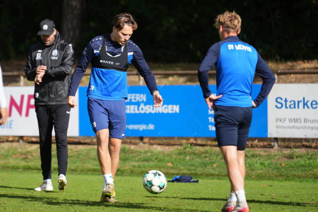 Deutschland: Fussball, Trainingseinheit, 3. Liga, Saison 2026-2027, NVB-Campus B-Platz Hänsch-Arena, SV Meppen, Donnerstag, 08.10.2026, Vormittagstraining: Luis Sprekelmeyer (SV Meppen, 19) Copyright: xLennxLübbersx