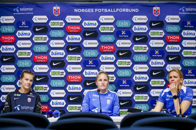 Women s National Soccer Team Prepares for World Cup Qualifiers Bucharest, Romania, October 8, 2026 Lisa Fjeldstad Naalsund and Frida Maanum during a training session at Stadionul Arcul de Triumf, before the World Cup qualifier against Romania. Photo by Nikola Krstic, NTB Romania, Bucharest. EDITORIAL USE ONLY. RESTRICTED USE FOR BETTING COMPANIES.  Copyright: xNikolaxKrsticx xNTBx