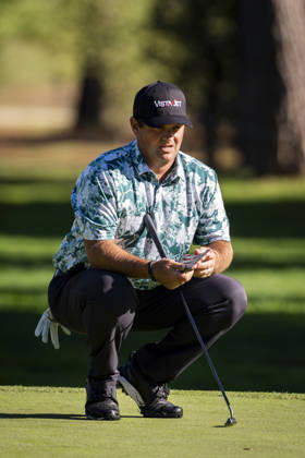 Open de Espana presented by Madrid - Day One MADRID, SPAIN - OCTOBER 8: Patrick Reed of United States studies the terrain before taking his shot on day one of the Open de Espana presented by Madrid at Club de Campo Villa de Madrid on October 8, 2026 in Madrid, Spain. Madrid Club de Campo Villa de Madrid Madrid Spain Copyright: xAlbertoxGardinx AGardin_20261008_Golf_Esp_Mad_0296