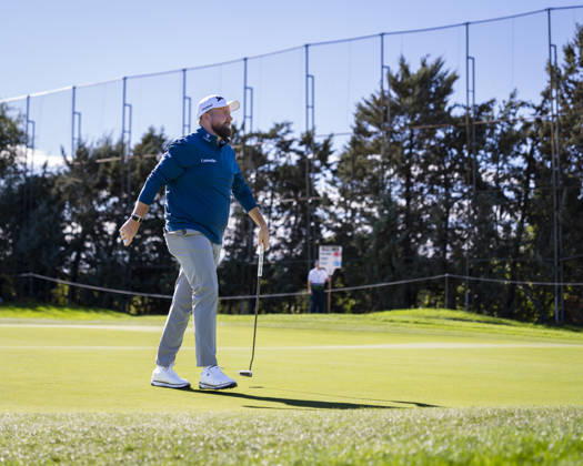 Open de Espana presented by Madrid - Day One MADRID, SPAIN - OCTOBER 8: Shane Lowry of Ireland walks to the green on day one of the Open de Espana presented by Madrid at Club de Campo Villa de Madrid on October 8, 2026 in Madrid, Spain. Madrid Club de Campo Villa de Madrid Madrid Spain Copyright: xAlbertoxGardinx AGardin_20261008_Golf_Esp_Mad_0333