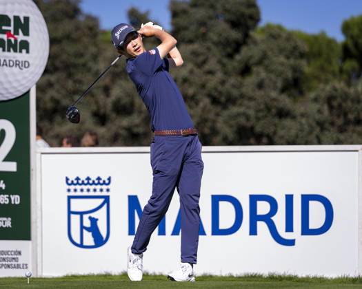 Open de Espana presented by Madrid - Day One MADRID, SPAIN - OCTOBER 8: Rikuya Hoshino of Japan tees off on day one of the Open de Espana presented by Madrid at Club de Campo Villa de Madrid on October 8, 2026 in Madrid, Spain. Madrid Club de Campo Villa de Madrid Madrid Spain Copyright: xAlbertoxGardinx AGardin_20261008_Golf_Esp_Mad_0342