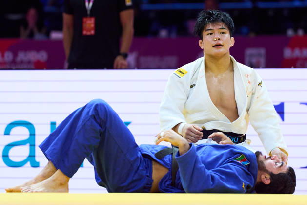 (Top-Bottom) Goki Tajima (JPN),, Fatiyev Murad (AZE), OCTOBER 8, 2026 -Judo : World Judo Championships BAKU2026 Mens -90kgSemi-final match at National Gymnastics Arena in Baku, Azerbaijan.  aflo_354298670 KenxAsakurax