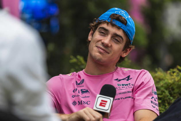 Formula 1 Singapore Airlines Singapore Grand Prix 2026 Remy Midez OVERTAKE MAXPPP - Singapore 08 10 2026 43 COLAPINTO Franco (arg), BWT Alpine Formula One Team, portrait at the Formula 1 Singapore Airlines Singapore Grand Prix 2026, the 16th round of the 2026 FIA Formula 1 World Championship, WM, Weltmeisterschaft at the Marina Bay Street Circuit in Singapore, from 08 to 11 October 2026 Singapore Marina Bay Street Circuit Singapore  Copyright: xOVERTAKE MAXPPPxRemyxMidezx OVT202610089992 OVT202610089992