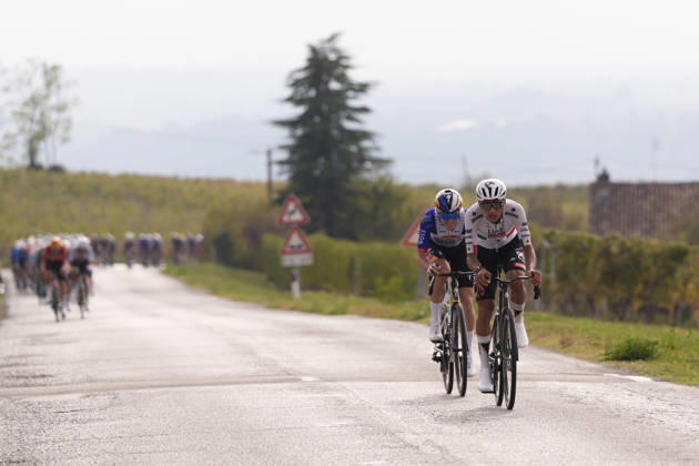Mexico s Isaac Del Toro Romero of UAE Team Emirates XRG during the 110th edition of the Gran Piemonte 2026 a 185 km one day race from Asti to Bra on October 08, 2026, Italy. Copyright: xFabioxFerrari LaPressex