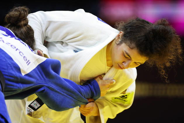 AZERBAIJAN, BAKU - OCTOBER 8, 2026: Madina Taimazova (R) of Russia and Aleksandra Andric of Serbia compete in their -70 kg bout as part of the 2026 World Judo Championships at the National Gymnastics Arena. Mikhail Sinitsyn TASS 98954379