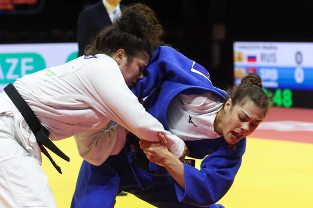 AZERBAIJAN, BAKU - OCTOBER 8, 2026: Madina Taimazova (L) of Russia and Aleksandra Andric of Serbia compete in their -70 kg bout as part of the 2026 World Judo Championships at the National Gymnastics Arena 2026 World Judo Championships In Baku - ZUMAt113 20261008_zaa_t113_459 Copyright: xMikhailxSinitsynx