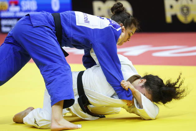 AZERBAIJAN, BAKU - OCTOBER 8, 2026: Madina Taimazova (bottom) of Russia and Aleksandra Andric of Serbia compete in their -70 kg bout as part of the 2026 World Judo Championships at the National Gymnastics Arena 2026 World Judo Championships In Baku  - ZUMAt113 20261008_zaa_t113_485 Copyright: xMikhailxSinitsynx