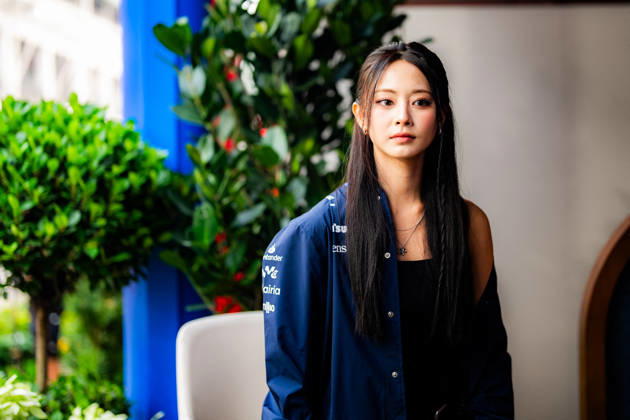 2026 Formula 1 Singapore - Tzuyu at Media Day TZUYU (TPE) K-Pop Singer and Member of TWICE in the Paddock during the 2026 Singapore Grand Prixon Thursday Media Day during the Formula 1 Singapore Airlines Singapore Grand Prix 2026 at Marina Bay Street Circuit, Singapore, on October 8, 2026. Photo by Antoine LAPEYRE Reveries Agency via ABACAPRESS.COM Singapore Singapore Copyright: xAntoinexLapeyre ReveriesxAgency ABACAx