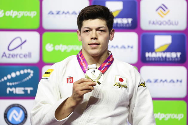 AZERBAIJAN, BAKU - OCTOBER 8, 2026: 1st placed Sanshiro Murao of Japan poses during an award ceremony for the men s -90 kg category as part of the 2026 World Judo Championships at the National Gymnastics Arena. Mikhail Sinitsyn TASS  98956876