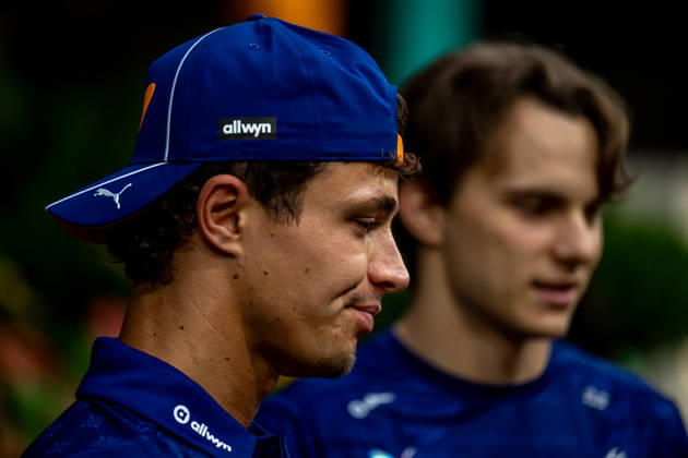 MARINA BAY, SINGAPORE: Oscar Piastri, racing for the McLaren F1 team during the 2026 Formula 1 Singapore Grand Prix at the Marina Bay Street Circuit in Marina Bay, Singapore