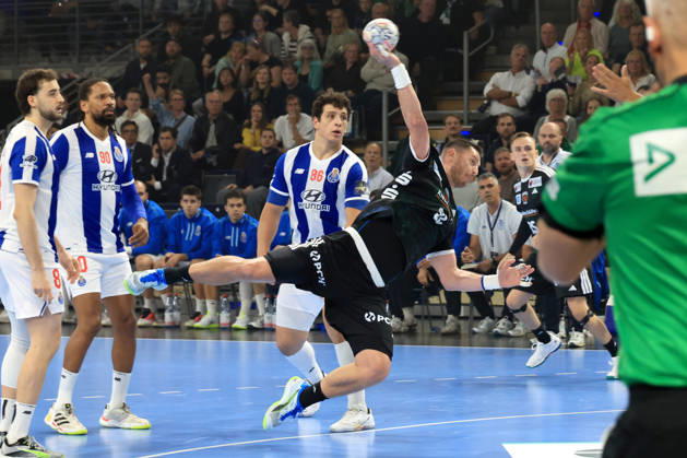 08.10.2026, GER Deutschland, Handball, EHF Champions League, 08.10.2026, Saison 2026 2027, Berlin, Fuechse Berlin vs FC Porto Mijajlo Marsenic ( Fuechse Berlin 93 ), nordphoto GmbH Engler Berlin Max-Schmeling-Halle Berlin Deutschland Copyright: xNordphotox xEnglerx