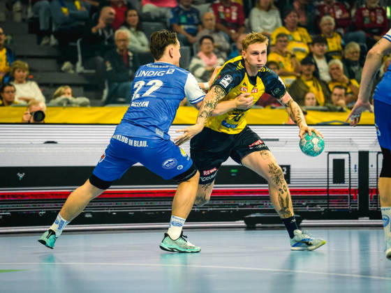 08.10.2026, xwppx, Handball Opel HBL, Rhein-Neckar Loewen - ThSV Eisenach v.l. Felix Aellen (ThSV Eisenach), Edwin Aspenbäck (Rhein-Neckar Löwen)