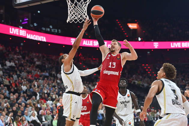 Andreas OBST (FCB) punktet, Aktion,Zweikampf Basketball Euro League,Saison 2026 2027, FC Bayern Muenchen - Virtus Bologna am 08.10.2026 , S A P G A R D EN