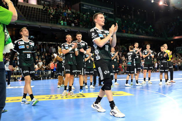 08.10.2026, GER Deutschland, Handball, EHF Champions League, 08.10.2026, Saison 2026 2027, Berlin, Fuechse Berlin vs FC Porto Nils Lichtlein ( Fuechse Berlin 17 ), Fuechse-Spielerkreis, , Jubel, jubelt, Freude, Glueck, gluecklich, positive Emotionen, nordphoto GmbH Engler Berlin Max-Schmeling-Halle Berlin Deutschland Copyright: xNordphotox xEnglerx