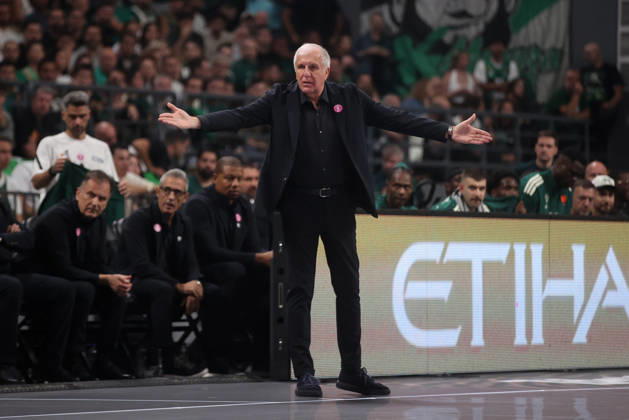 Panatinaikos AKTOR v Fenerbahce Tarfin - EuroLeague ATHENS, GREECE - OCTOBER 08 : Panathinaikos AKTOR head coach Zeljko Obradovic reacts to a play during the fourth-week EuroLeague basketball match between Panathinaikos AKTOR and Fenerbahce Tarfin at OAKA Sports Hall in Athens, Greece on October 08, 2026. Ayhan Mehmet Anadolu Athens Greece. Editorial use only. Please get in touch for any other usage.  Copyright: x2026xAnadoluxAyhanxMehmetx