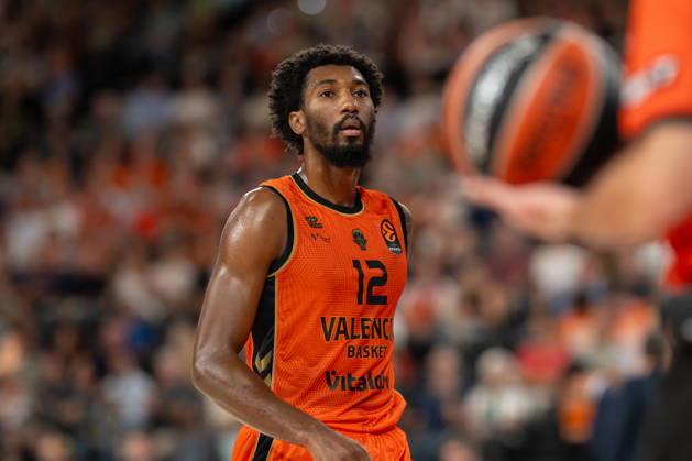 EuroLeague Round 4 match between Valencia Basket and Hapoel IBI Tel Aviv Armoni Brooks of Valencia Basket in action during the EuroLeague Round 4 match between Valencia Basket and Hapoel IBI Tel Aviv at Roig Arena, (Valencia ) on October 08, 2026. Copyright: xVicentexVidalxFernandezx