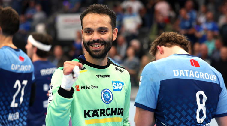 2026.10.08 Deutschland, Stuttgart Handball TVB Stuttgart vs. HSG Wetzlar, Mohamed Essam Moustafa El-Tayar (TVB) jubelt und ballt die Faust