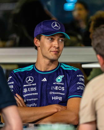 FORMULE 1 : Grand Prix de Singapour - 08 10 2026 63 George Russell (GBR) Mercedes-AMG PETRONAS Formula One Team (DEU) Mercedes W17 Mercedes, during the Formula 1 Singapore Grand Prix at the Marina Bay Street Circuit, Round 18 of the 2026 FIA Formula 1 World Championship, WM, Weltmeisterschaft 9-11 October 2026, Singapore (SGP). SINGAPORESingapore Copyright: xIANxBUNDEYx xMPSxAGENCYx x