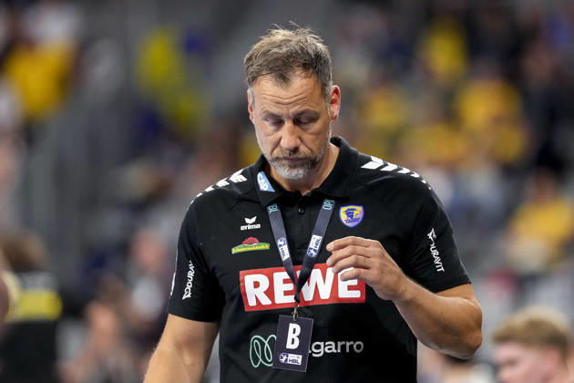Maik Machulla (Trainer, Cheftrainer, RNL), Einzelbild, Einzelfoto, Aktion, Action, enttäuscht schauend, Enttäuschung, Frustration, disappointed, pessimistisch, 08.10.2026, Mannheim (Deutschland), Handball, Bundesliga, Rhein-Neckar Löwen - ThSV Eisenach