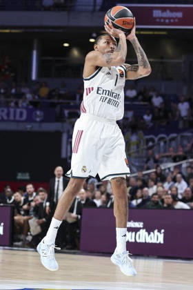 October 8, 2026, Madrid, Madrid, Spain: Nick Smith Jr. of Real Madrid in action during the Euroleague Basketball Regular Season Round 4 game between Real Madrid v Partizan Mozzart Bet Belgrade at Movistar Arena on October 08, 2026 in Madrid, Spain. Real Madrid V Partizan Mozzart Bet Belgrade - Euroleague 2025 2026 - ZUMAa181 20261008_zaa_a181_225 Copyright: xIrinaxR.xHipolitox