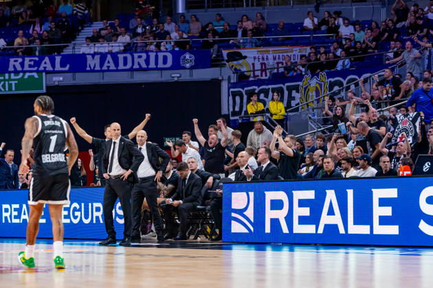 ESP: Euroleague Real Madrid v Partizan Belgrade fans celebrates during the Euroleague match between Real Madrid and Partizan Mozzart Bet Belgrade played at Movistar Arena Stadium on October 8 2026 in Madrid Spain Madrid Spain Basketball Copyright: xAlbaxPachecox xAgenciaxLOFx