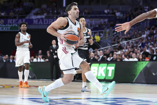 October 8, 2026, Madrid, Madrid, Spain: Facundo Campazzo of Real Madrid in action during the Euroleague Basketball Regular Season Round 4 game between Real Madrid v Partizan Mozzart Bet Belgrade at Movistar Arena on October 08, 2026 in Madrid, Spain. Real Madrid V Partizan Mozzart Bet Belgrade - Euroleague 2025 2026 - ZUMAa181 20261008_zaa_a181_228 Copyright: xIrinaxR.xHipolitox