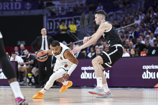 October 8, 2026, Madrid, Madrid, Spain: Timothe Luwawu-Cabarr Ot of Real Madrid and Mario Nakic of Partizan Mozzart Bet Belgrade in action during the Euroleague Basketball Regular Season Round 4 game between Real Madrid v Partizan Mozzart Bet Belgrade at Movistar Arena on October 08, 2026 in Madrid, Spain. Madrid Spain - ZUMAa181 20261008_zaa_a181_230 Copyright: xIrinaxR.xHipolitox