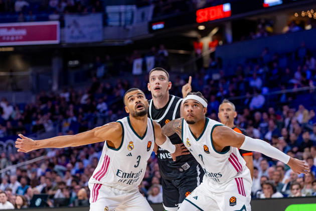 ESP: Euroleague Real Madrid v Partizan Belgrade Timothe Luwawu-Cabarrot of Real Madrid Nikola Tanaskovic of Partizan and Chuma Okeke of Real Madrid during the Euroleague match between Real Madrid and Partizan Mozzart Bet Belgrade played at Movistar Arena Stadium on October 8 2026 in Madrid Spain Madrid Spain Basketball Copyright: xAlbaxPachecox xAgenciaxLOFx