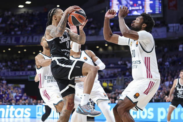 October 8, 2026, Madrid, Madrid, Spain: Kyle Allman of Partizan Mozzart Bet Belgrade and Damian Jones of Real Madrid in action during the Euroleague Basketball Regular Season Round 4 game between Real Madrid v Partizan Mozzart Bet Belgrade at Movistar Arena on October 08, 2026 in Madrid, Spain. Madrid Spain - ZUMAa181 20261008_zaa_a181_248 Copyright: xIrinaxR.xHipolitox