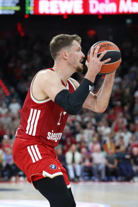 Andreas Obst (FC Bayern Basketball, 13), GER, FC Bayern Basketball vs. Virtus Bologna, Basketball, Euroleague, 4. Spieltag, Saison 2026 2027, 08.10.2026, GER, FC Bayern Basketball vs. Virtus Bologna, Basketball, Euroleague, 4. Spieltag, Saison 2026 2027, 08.10.2026 Muenchen Copyright: xEibner-Pressefoto JennixMaulx EP_JML