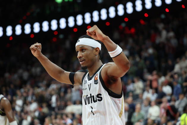 Trent Frazier (Virtus Bologna, 01) bejubelt den Sieg, Jubel, Emotionen, GER, FC Bayern Basketball vs. Virtus Bologna, Basketball, Euroleague, 4. Spieltag, Saison 2026 2027, 08.10.2026, GER, FC Bayern Basketball vs. Virtus Bologna, Basketball, Euroleague, 4. Spieltag, Saison 2026 2027, 08.10.2026 Muenchen Copyright: xEibner-Pressefoto JennixMaulx EP_JML