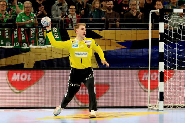 08.10.2026, GER Deutschland, Handball, EHF Champions League, 08.10.2026, Saison 2026 2027, Berlin, Fuechse Berlin vs FC Porto Lasse Ludwig ( Fuechse Berlin 1 ) nordphoto GmbH Engler Berlin Max-Schmeling-Halle Berlin Deutschland Copyright: xNordphotox xEnglerx