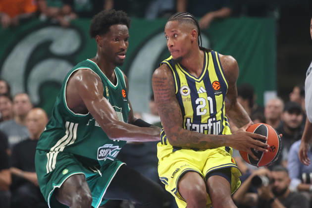 Panatinaikos AKTOR v Fenerbahce Tarfin - EuroLeague ATHENS, GREECE - OCTOBER 8: Will Clyburn of Fenerbahce Tarfin in action during the EuroLeague Week 4 match between Panathinaikos AKTOR and Fenerbahce Tarfin at OAKA Sports Hall in Athens, Greece, on October 8, 2026. Ayhan Mehmet Anadolu Athens Greece. Editorial use only. Please get in touch for any other usage.  Copyright: x2026xAnadoluxAyhanxMehmetx
