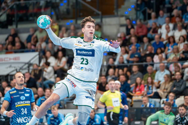 Handball I Herren I Saison 2026-2027 I Bundesliga I 8. Spieltag I TVB Stuttgart - HSG Wetzlar I 08.10.2026 Marti Soler Biescas (23, HSG Wetzlar) im Wurf Stuttgart Porsche Arena Baden-Württemberg Deutschland Copyright: xLobeca MaxxPetershansx