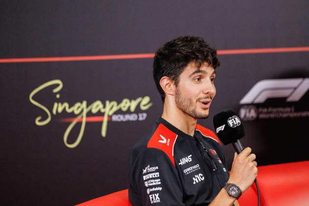 October 8, 2026, Singapore, Singapore: Esteban Ocon of France and the TGR Haas F1 Team seen during the drivers press conference, PK, Pressekonferenz ahead of the F1 Grand Prix of Singapore at the Marina Bay Street Circuit. Formula 1, Singapore Grand Prix 2026, Media Day - 08 Oct 2026 - ZUMAs197 20261008_aaa_s197_130 Copyright: xGeorgexHitchensx