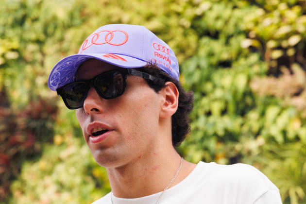October 8, 2026, Singapore, Singapore: Gabriel Bortoleto of Brazil and the Audi Revolut F1 Team in the paddock ahead of the F1 Grand Prix of Singapore at the Marina Bay Street Circuit. Formula 1, Singapore Grand Prix 2026, Media Day - 08 Oct 2026 - ZUMAs197 20261008_aaa_s197_175 Copyright: xGeorgexHitchensx