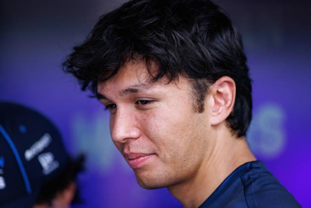 October 8, 2026, Singapore, Singapore: Alexander Albon of Thailand and the Atlassian Williams F1 Team in the paddock ahead of the F1 Grand Prix of Singapore at the Marina Bay Street Circuit. Singapore Singapore - ZUMAs197 20261008_aaa_s197_174 Copyright: xGeorgexHitchensx