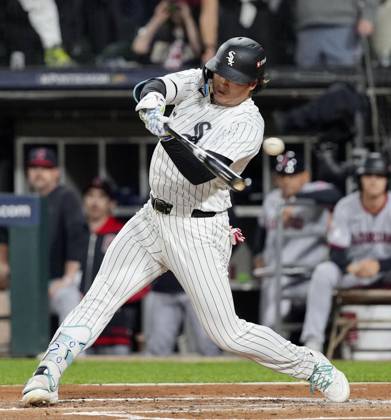 Baseball: Division Series between Guardians and White Sox Chicago White Sox first baseman Munetaka Murakami strikes out swinging in the first inning of Game 4 of the American League Division Series against the Cleveland Guardians at Rate Field in Chicago on Oct. 8, 2026.  A14AA0005630505P