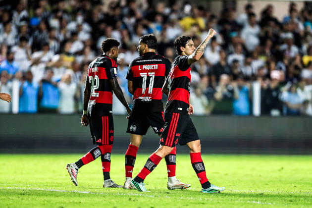 October 10, 2026, Sao Paulo, Sao Paulo, Brazil: SoO PAULO (SP), BRAZIL OCTOBER 10: Flamengo player Pedro during the match between Santos and Flamengo in the 2026 Brazilian Championship at Vila Belmiro Stadium in Santos (SP), Brazil, on Thursday, October 10, 2026., Credit:Marco Miatelo Avalon  Copyright: xMarcoxMiatelox xAvalonx 1141611919