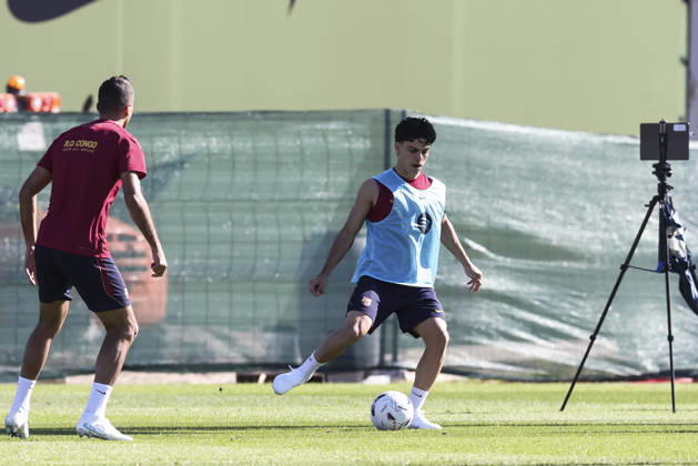 October 9, 2026, Sant Joan Despi, Barcelona, Spain: Xavi Espart during the training day of FC Barcelona, Barca ahead the Spanish League, Laliga EA Sports, football match against Getafe CF at Ciudad Esportiva Joan Gamper on October 09, 2026 in Sant Joan Despi, Barcelona, Spain. FC Barcelona Training And press conference, PK, Pressekonferenz - LaLiga EA Sports  - ZUMAa181 20261009_zaa_a181_004 Copyright: xJavierxBorregox