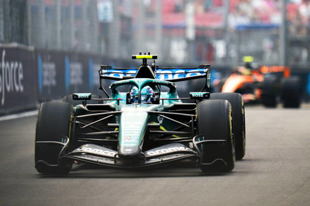 FORMULA 1 SINGAPORE AIRLINES SINGAPORE GRAND PRIX 2026 Fernando Alonso (SPA) 14 Aston Martin in practice during the Formula 1 Singapore Airlines Singapore Grand Prix 2026, Round 17 of the 2026 Formula 1 World Championship, WM, Weltmeisterschaft from 9th - 11th October 2026 at the Marina Bay Street Circuit, Singapore. Credit: Robbie Hoad Every Second Media Editorial use only. All images are copyright Every Second Media Limited. No images may be reproduced without prior permission. Copyright: xIMAGO EveryxSecondxMediax ESM-2203-0250 RobbiexHoadx xEveryxSecondxMediax