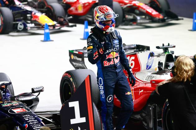 VERSTAPPEN Max (nld), Red Bull Racing Ford RB22, portrait F1 GP 17 Singapore 2026 ALONSO Fernando (spa), Aston Martin F1 Team Honda AMR26, portrait F1 GP 17 Singapore 2026 Singapore